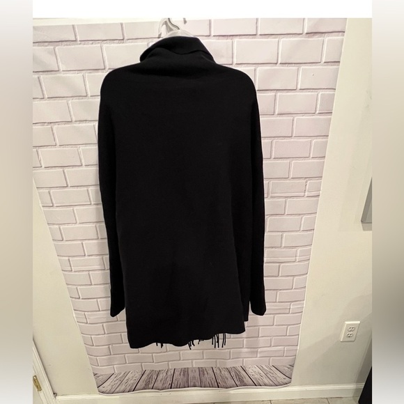 LOVE TOKEN women blacksweater/poncho size M/L - Picture 8 of 10